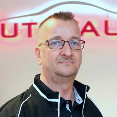 Juha Ikävalko - Autotalo Järvi