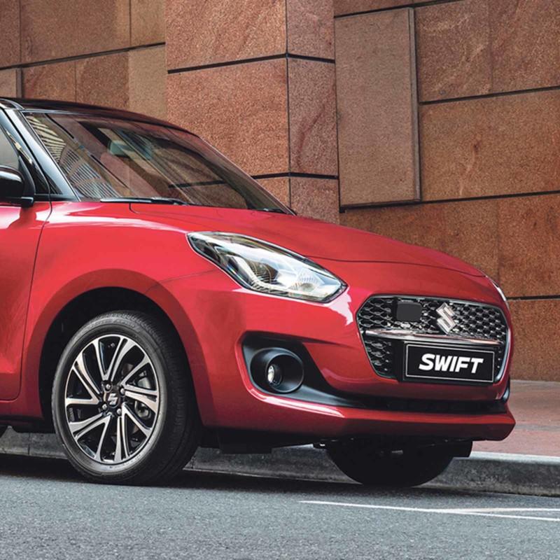 Suzuki Swift tarjoaa kattavan varustelun, joka tuo autoiluun mukavuutta, tehokkuutta ja turvallisuutta.