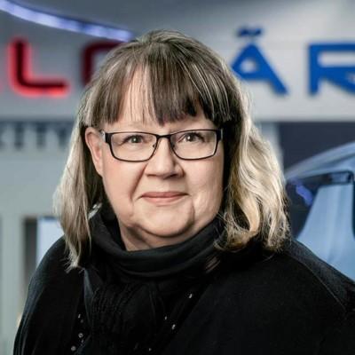 Tuija Nummenpää - Autotalo Järvi